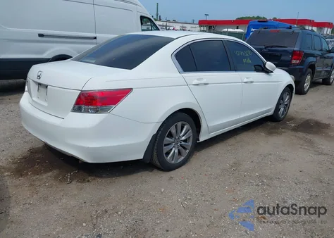 2010 Honda Accord 2.4 Lx из США, поврежденный, VIN 1HGCP2F3XAA129270
